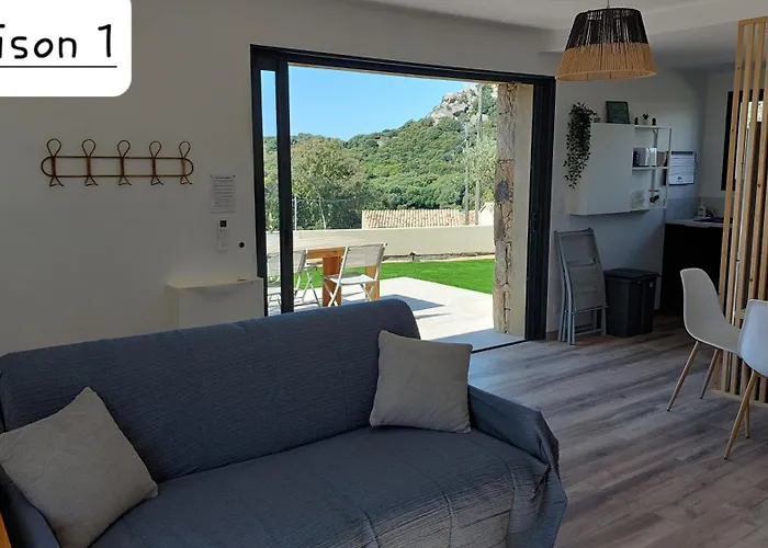 Maison Proche De La * Pianottoli-Caldarello (Corsica)