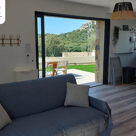 Maison Proche De La * Pianottoli-Caldarello (Corsica)